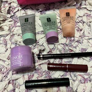 NEW Clinique 8pc Kit Cleaning Balm Face Soap Moisture Mask Eyeliner Mascara Bag